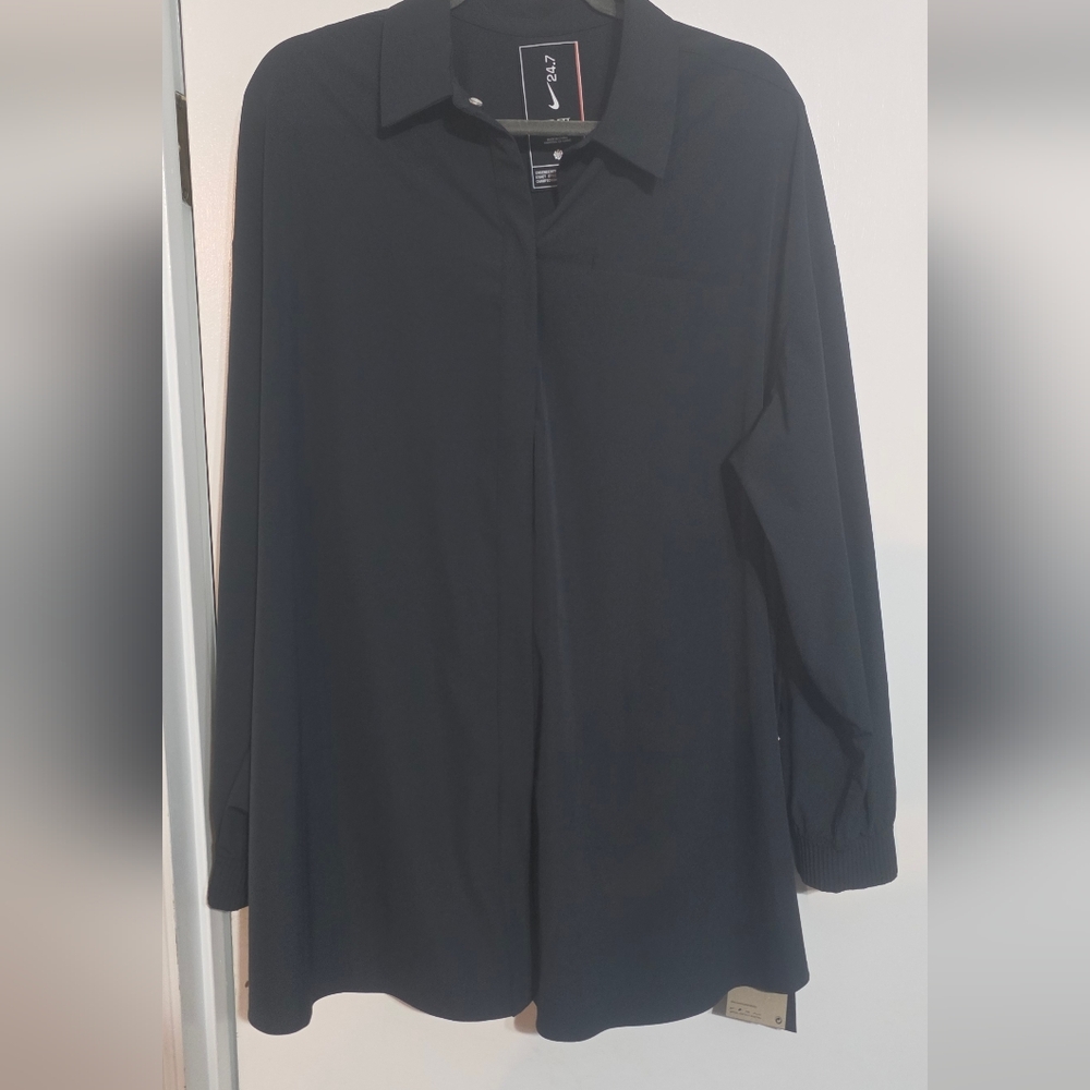 Nike Black Long Sleeve Collared Women's Top